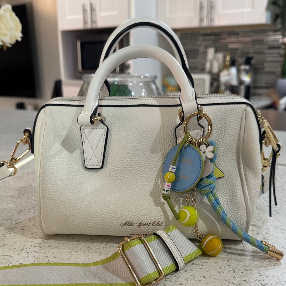 🤍ALDO Adilynx Mini Barrel Bag